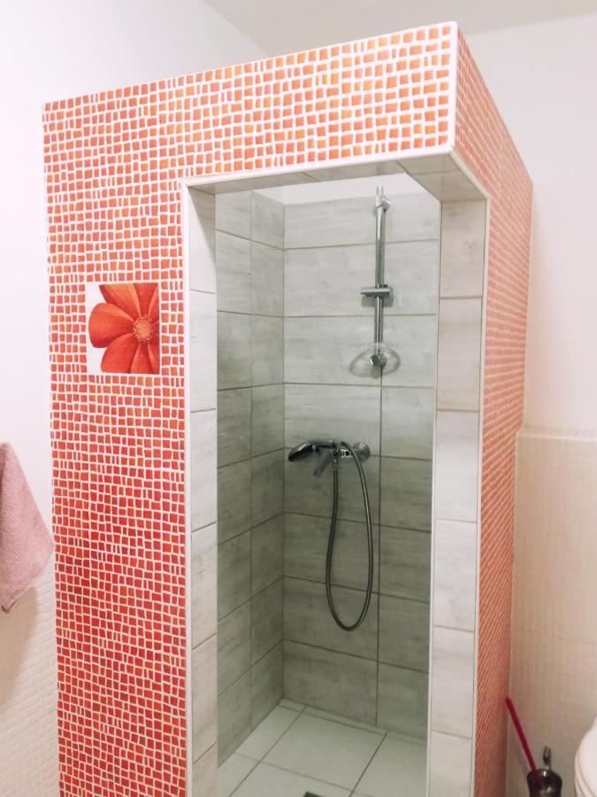 Happy Home Apartman Gyenesdiás Εξωτερικό φωτογραφία